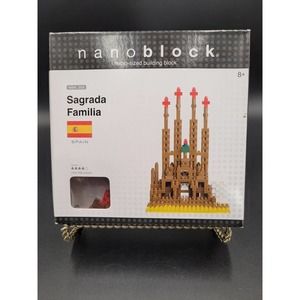 Nanoblock Sagrada Familia Micro Building Blocks 2012 Level 4-550+ Pieces